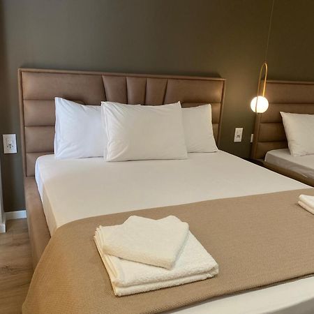 Augusto Rooms Саранде Екстериор снимка