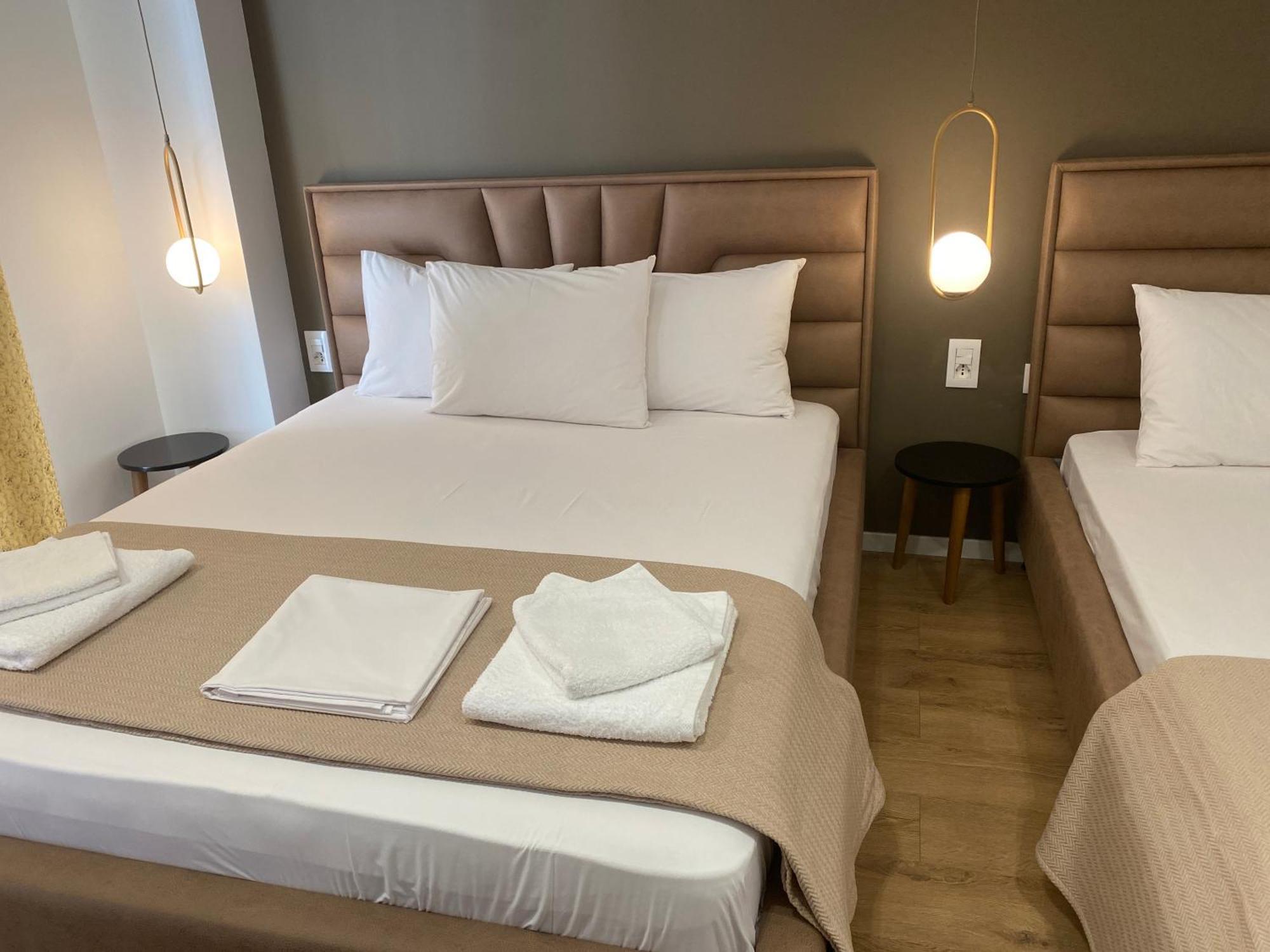 Augusto Rooms Саранде Екстериор снимка