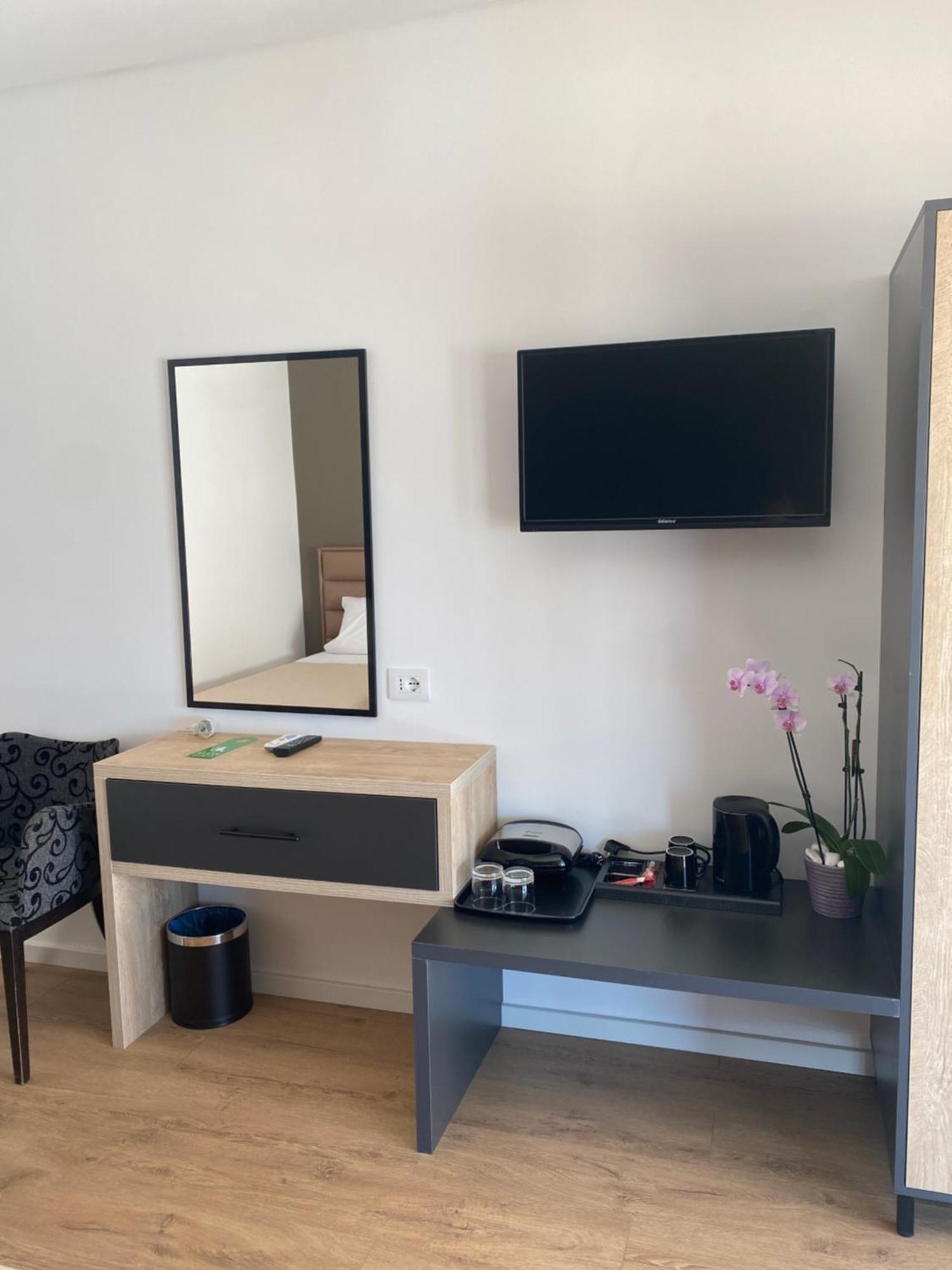 Augusto Rooms Саранде Екстериор снимка